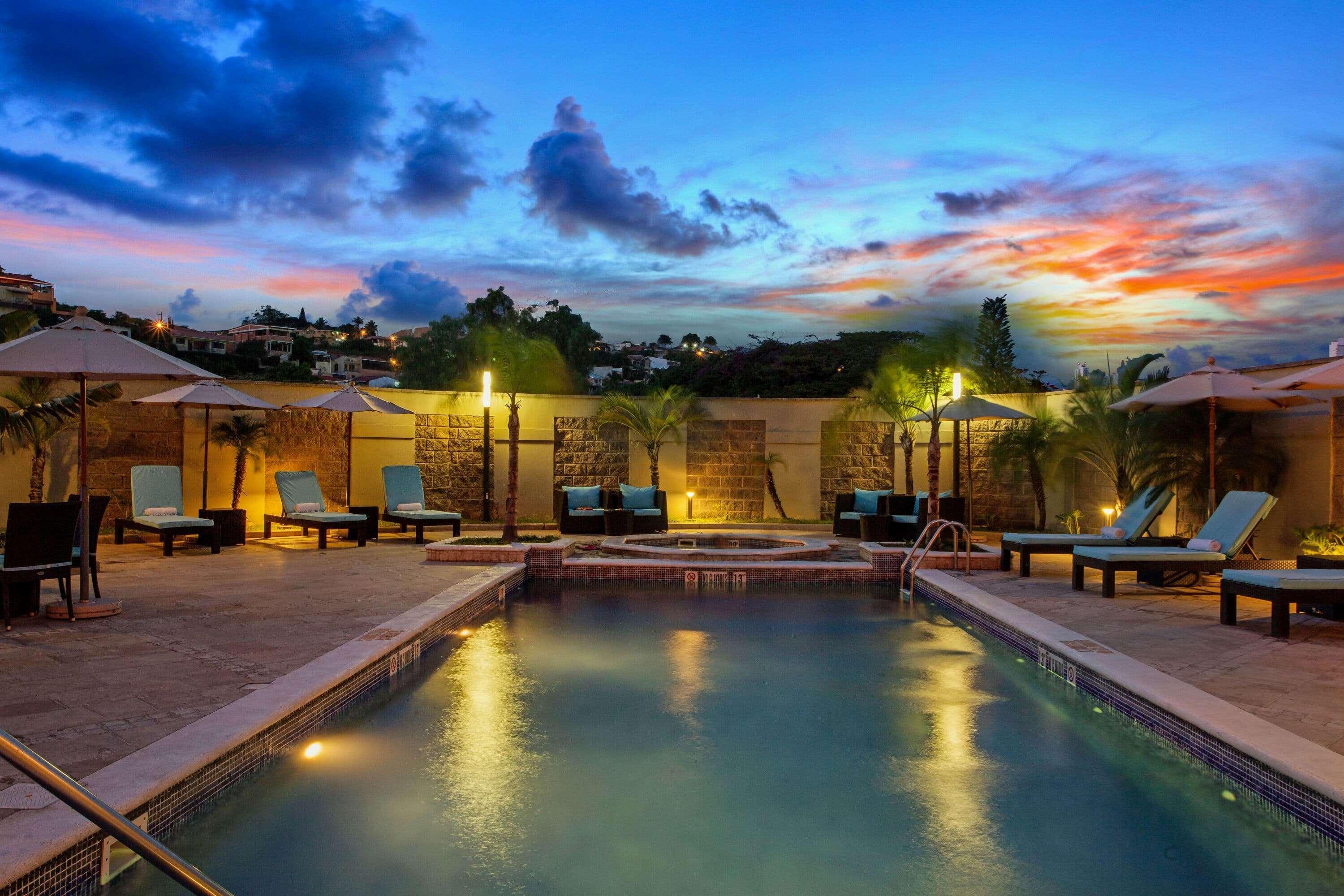 La Quinta By Wyndham Tegucigalpa Hotel Ngoại thất bức ảnh
