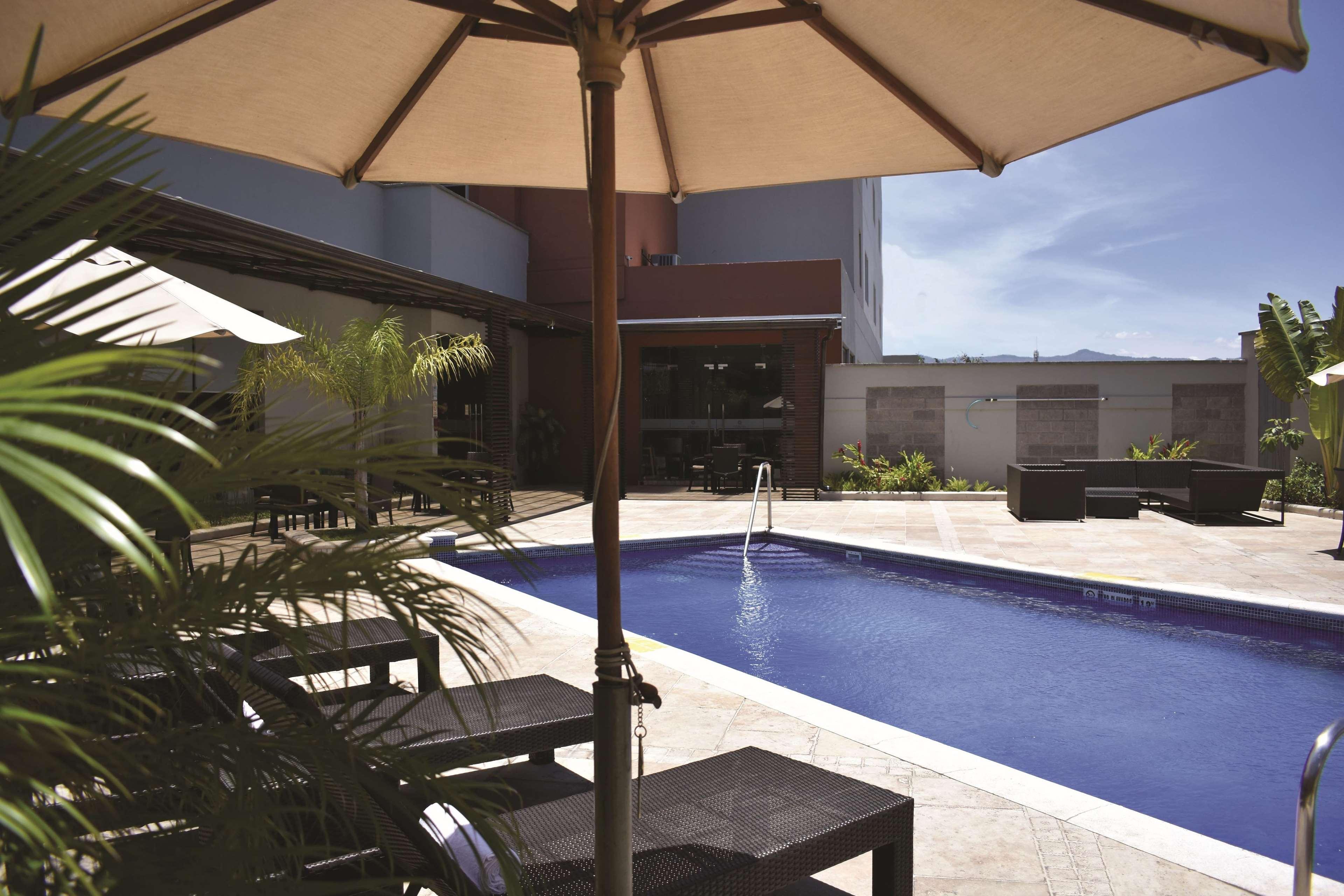 La Quinta By Wyndham Tegucigalpa Hotel Ngoại thất bức ảnh